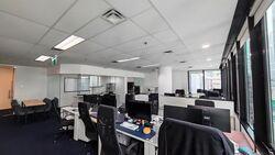 Hsbc Building (D1), Office #567582471